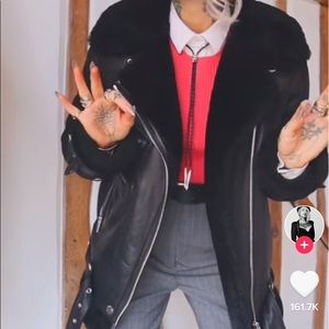 😍As worn by Sammy Jo, Gigi Hadid and Khloe Kardashian!